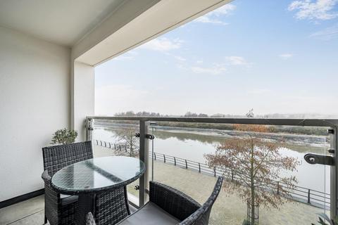 2 bedroom apartment for sale, Narwhal Crescent, Wouldham, Rochester
