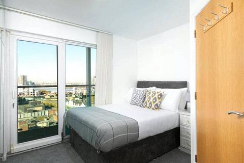 2 bedroom penthouse to rent, 1 Greens End,, London, SE18