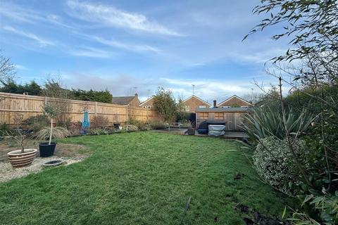 3 bedroom semi-detached house for sale, Hollands Road, Henfield