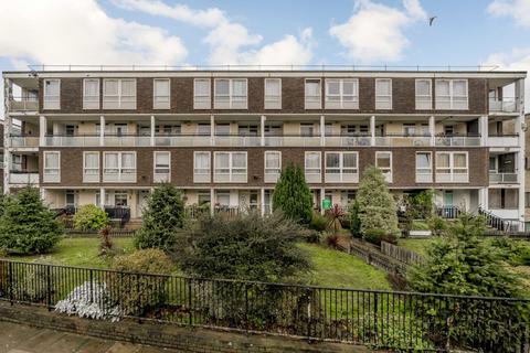 3 bedroom maisonette to rent, Kiln Place, London NW5