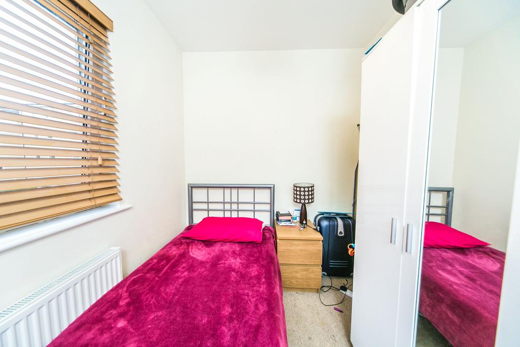 Bedroom 2.jpg