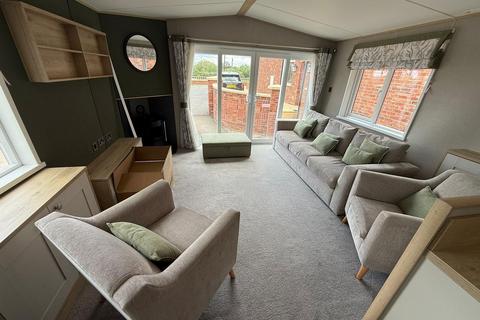 undefined, Church Laneham DN22