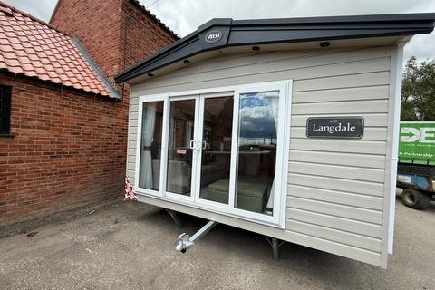 undefined, Church Laneham DN22