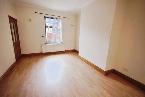 3 bedroom terraced house to rent, Scott Street, Shildon, DL4 2DX