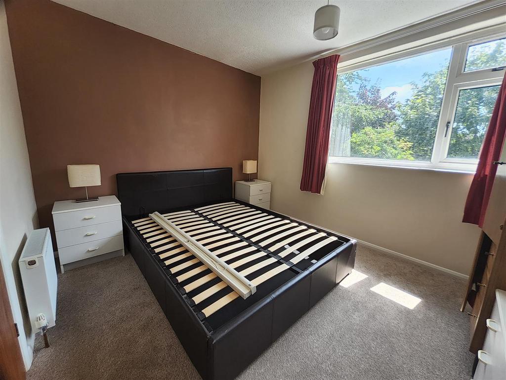 Bedroom 3.jpg