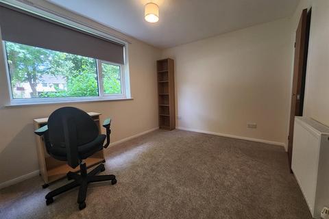 4 bedroom house to rent, Hanmer Road, Simpson