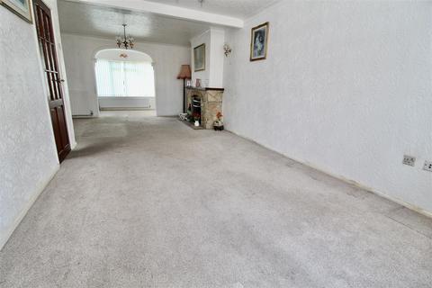 3 bedroom semi-detached house for sale, Farnworth Grove, Birmingham B36