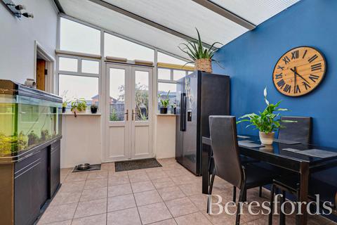 2 bedroom semi-detached house for sale, Burnham Road, Althorne, CM3