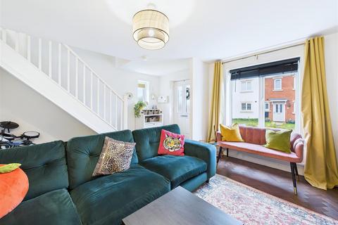 3 bedroom semi-detached house for sale, Gallimore Drive, Lichfield