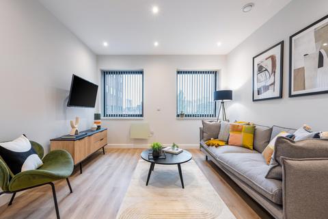 undefined, Clay, Salford Quays, M50