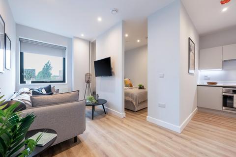 undefined, Clay, Salford Quays, M50