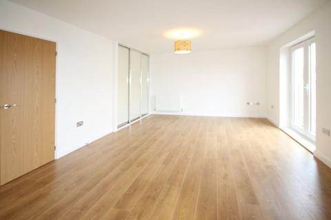 2 bedroom flat for sale, Taylor Close, Tonbridge, TN9
