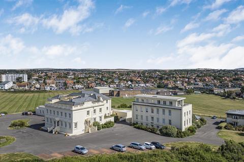 2 bedroom flat for sale, Corsica Hall, College Road, Seaford