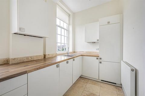 2 bedroom flat for sale, Corsica Hall, College Road, Seaford