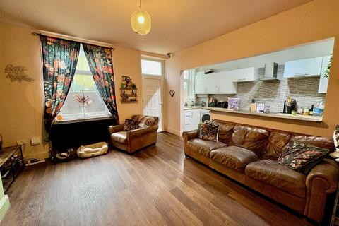 3 bedroom terraced house for sale, Beech Street, Elland