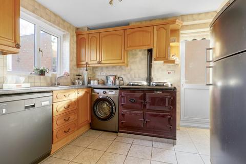 undefined, Demontfort Rise, Ware, SG12