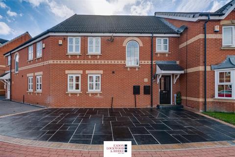 3 bedroom terraced house to rent, Malvern Drive, Woodlaithes, Rotherham
