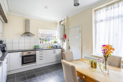 undefined, Markham Crescent, York