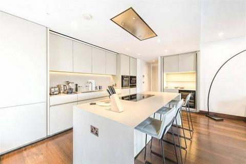 3 bedroom flat for sale, Kings Gate Walk, Pimlico, London, SW1E