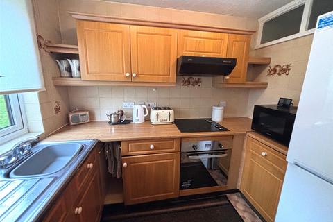 1 bedroom apartment for sale, Portland Close, Chadwell Heath RM6