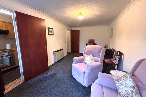 1 bedroom apartment for sale, Portland Close, Chadwell Heath RM6