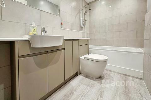 2 bedroom flat to rent, Bow Arrow Lane Dartford DA2