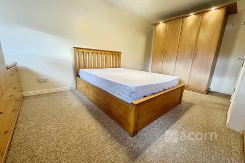 2 bedroom flat to rent, Bow Arrow Lane Dartford DA2