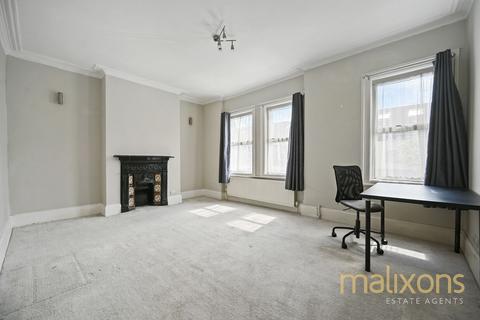 4 bedroom flat to rent, Ansell Road, London SW17