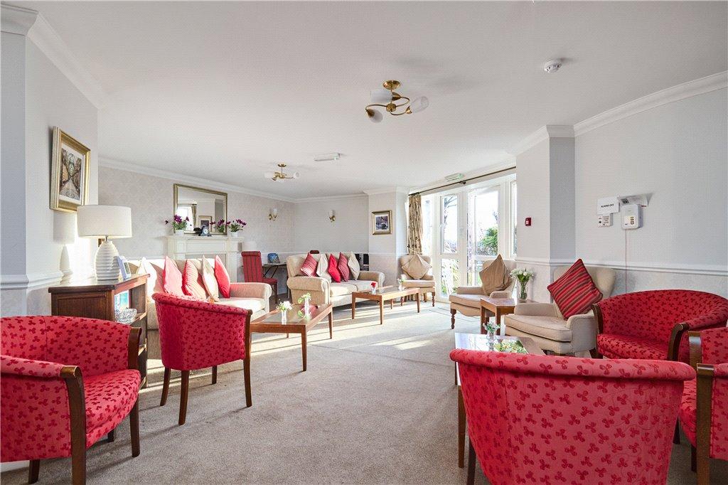 Communal Lounge