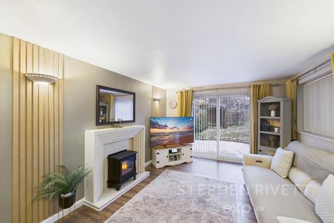 3 bedroom semi-detached bungalow for sale, Yew Tree Rise, Ipswich IP8