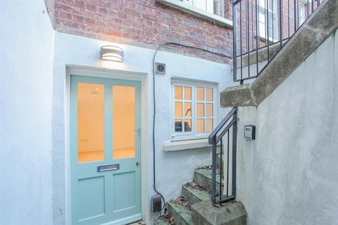 1 bedroom apartment to rent, CAVERSFIELD BICESTER EPC RATING E