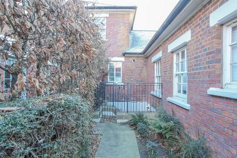 1 bedroom apartment to rent, CAVERSFIELD BICESTER EPC RATING E