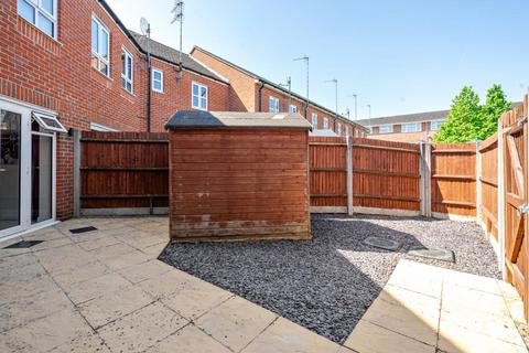 2 bedroom maisonette for sale, Newbury,  Berkshire,  RG14