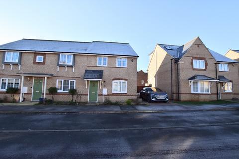 3 bedroom semi-detached house to rent, Maritime Way, Brooklands