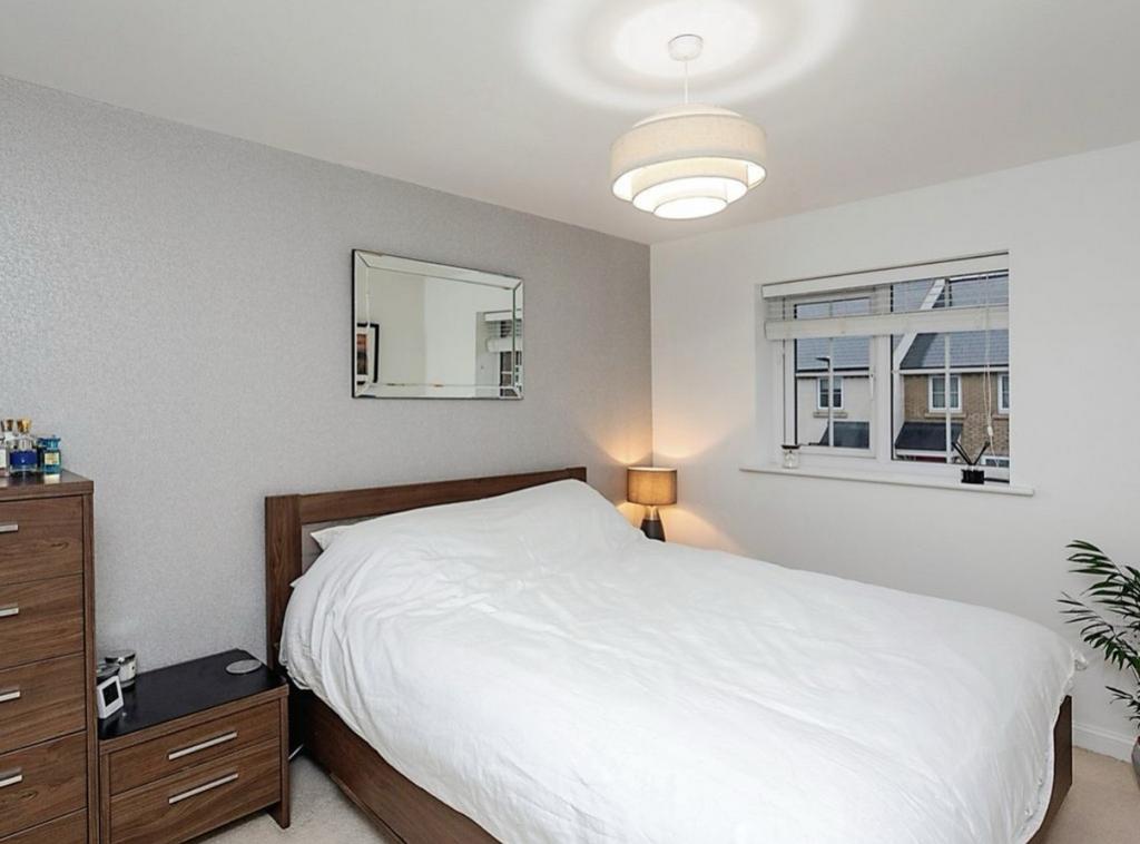 33 Maritime Way bedroom new