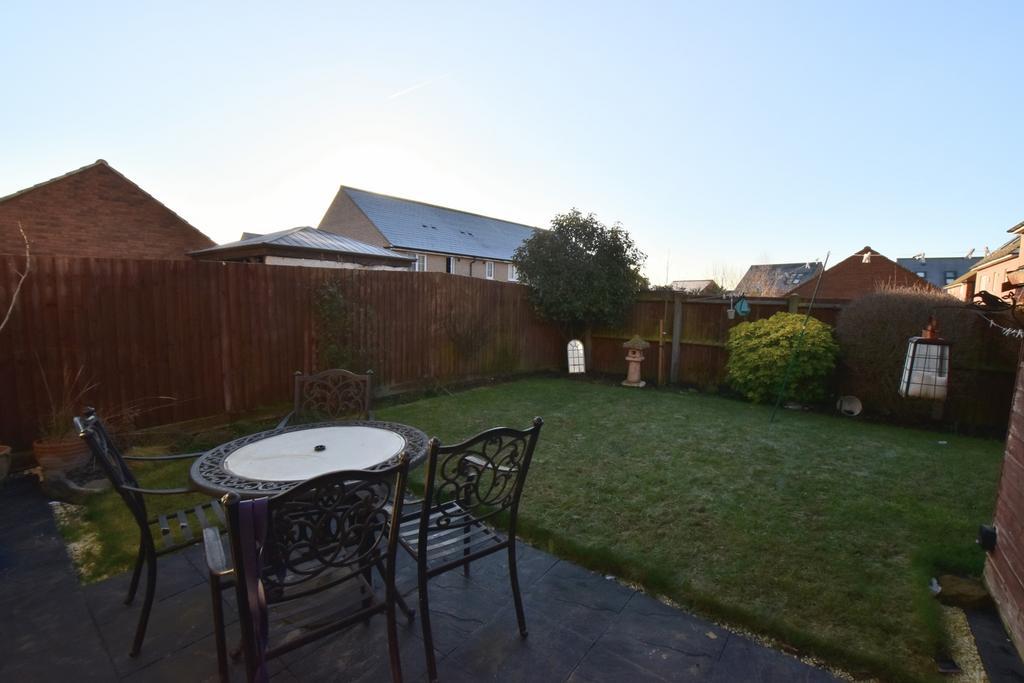 33 Maritime Way garden 2