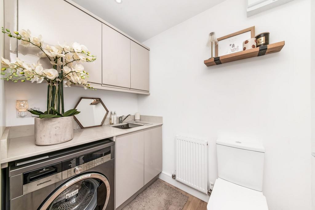 Utility room / downstairs wc