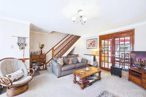 4 bedroom end of terrace house for sale, Markfield, Court Wood Lane, Croydon