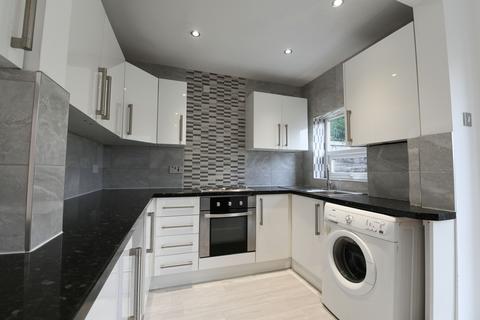 3 bedroom end of terrace house for sale, Deepdale Drive, Swinton, M27