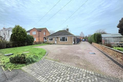 2 bedroom detached bungalow for sale, Backgate, Cowbit