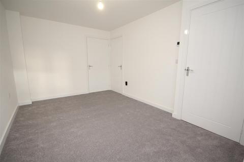 2 bedroom terraced house to rent, Willow Way, Bluebell Woods, Coventry