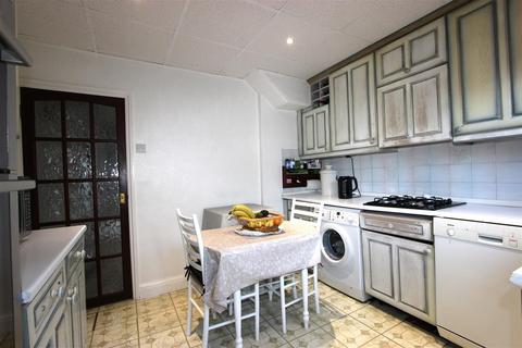 3 bedroom semi-detached house for sale, Hillfield Park, London