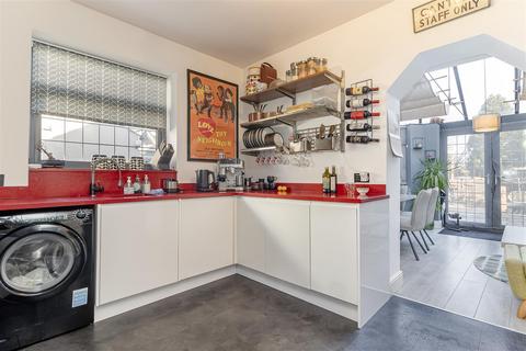 2 bedroom semi-detached house for sale, The Rowans, Bramhope
