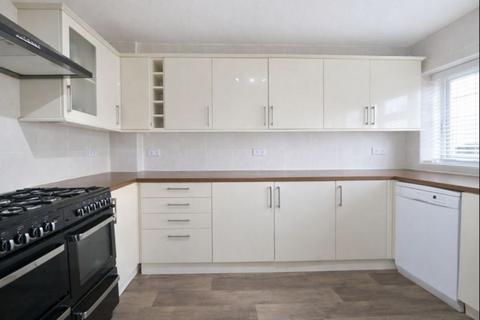 3 bedroom semi-detached house for sale, Birch Close, Romford, RM7