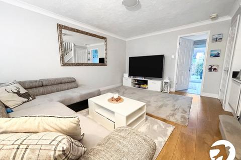 3 bedroom semi-detached house to rent, Galena Close, Sittingbourne, Kent, ME10
