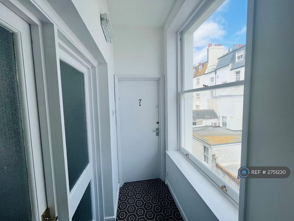 Private Entrance