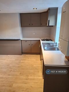 2 bedroom terraced house to rent, Concord Street, Holmfirth, HD9