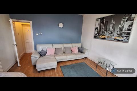 undefined, St. Anns Avenue, Leeds, LS4