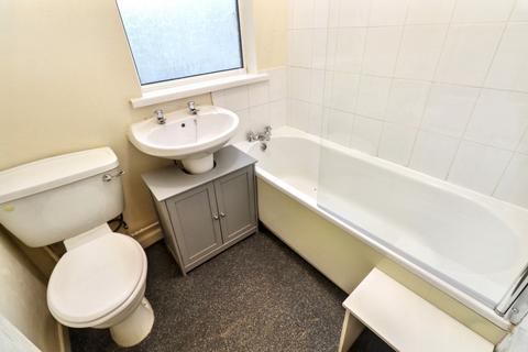 2 bedroom terraced house to rent, Berrys Lane, St. Helens, WA9