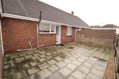 2 bedroom semi-detached bungalow for sale, Eastoke Avenue, Hayling Island